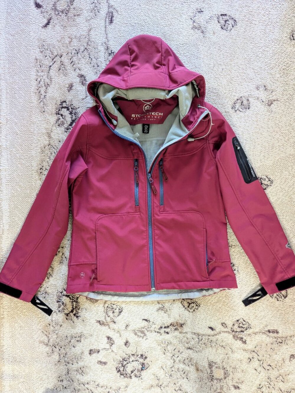 Women's Waterproof Softshell Hooded Jacket